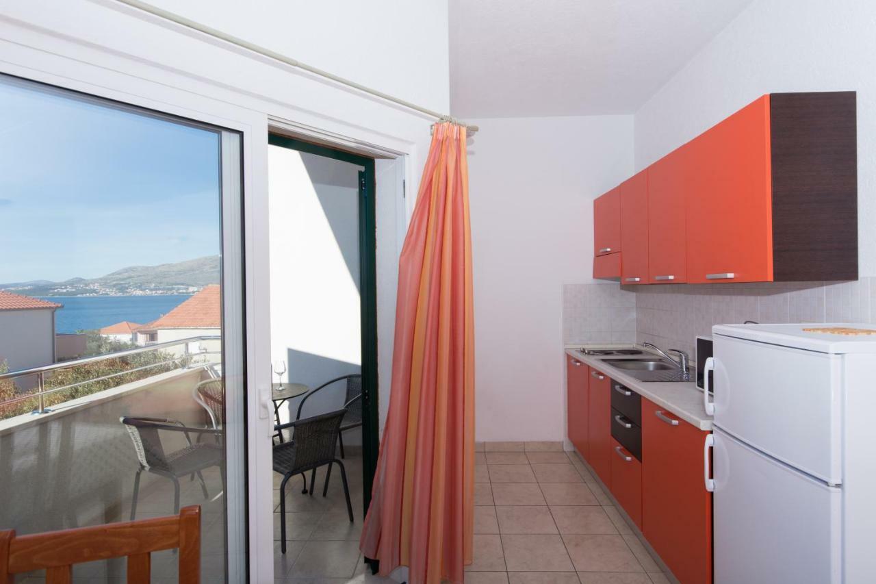 Apartments Fumija Trogir Luaran gambar