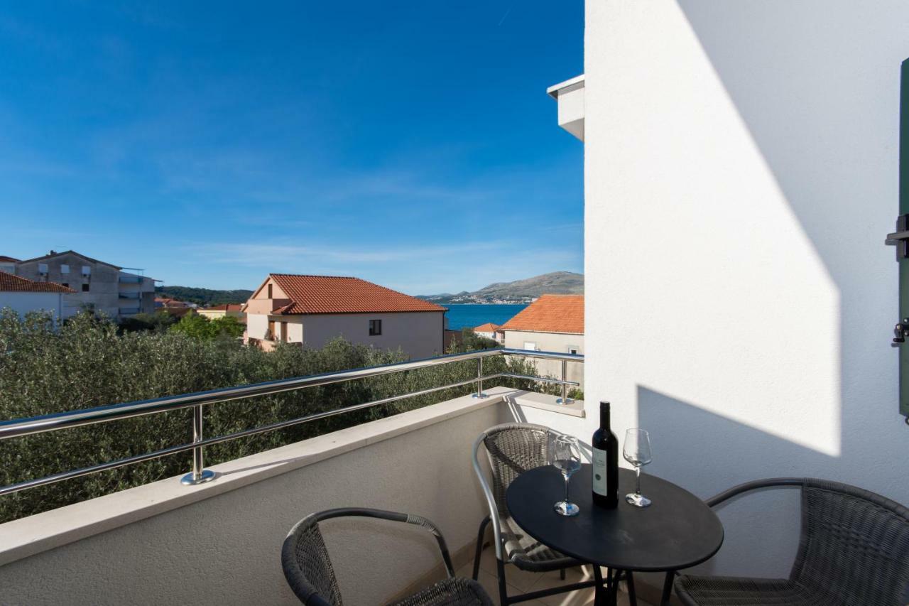Apartments Fumija Trogir Luaran gambar