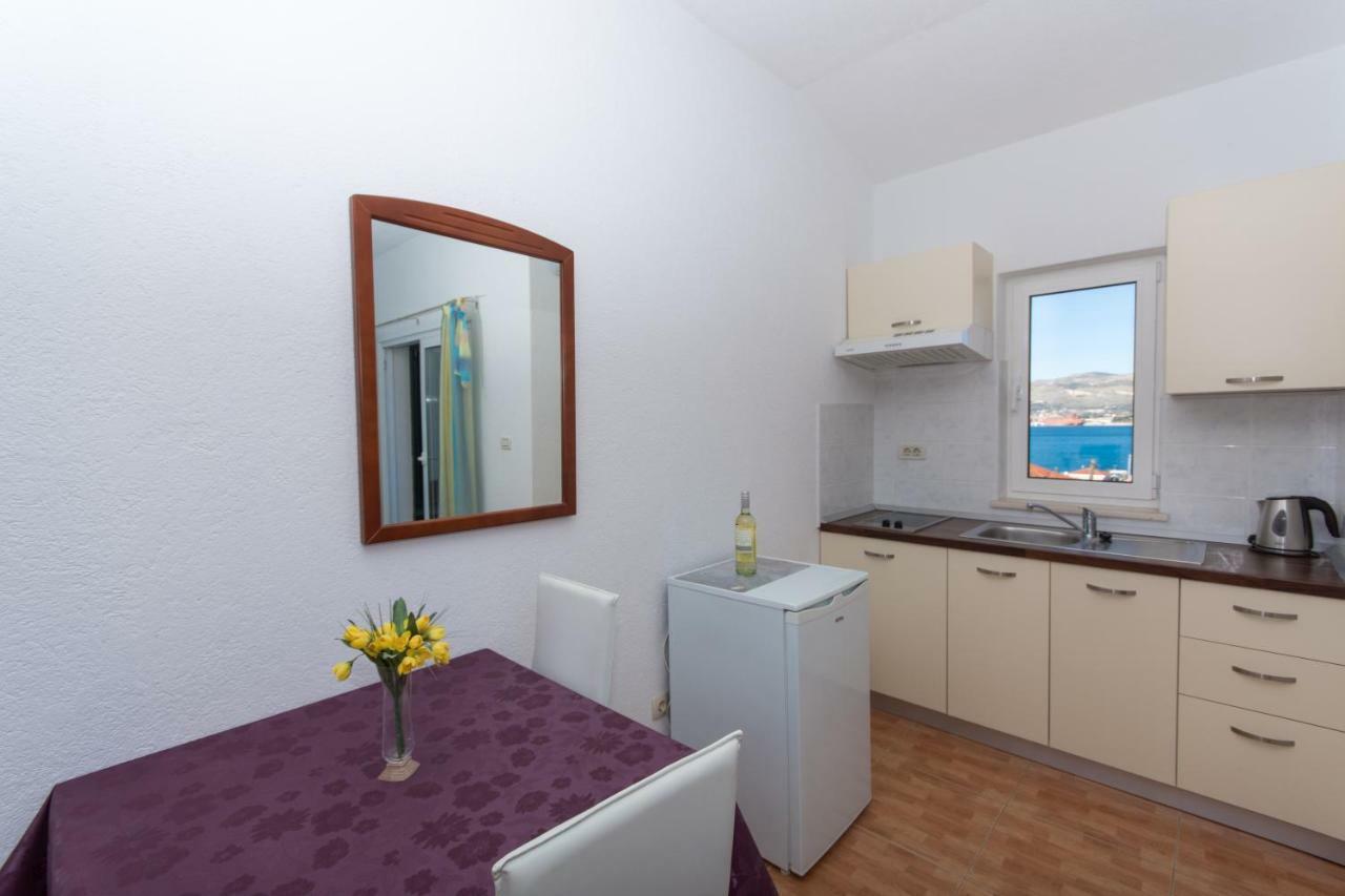 Apartments Fumija Trogir Luaran gambar